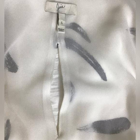 Joie Silk Wrap Dress NWOT - Picture 8 of 12